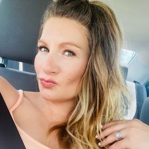 Meet your Posher, Melanie